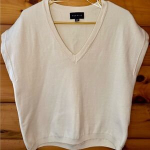 Premise Women's Classic Ecru V-Neck Sweatervest